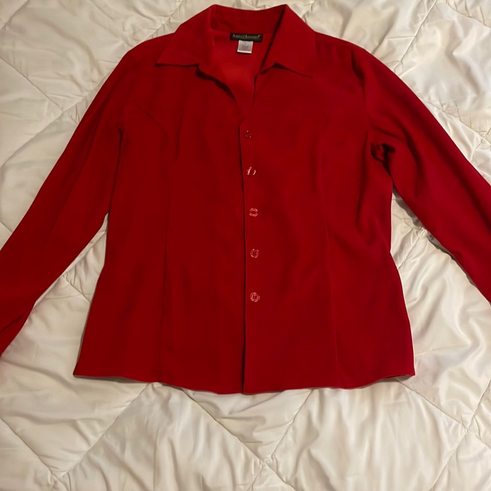 Harve Bernard women’s blazer.
